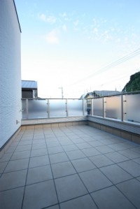 鹿児島の会社津曲のバルコニー